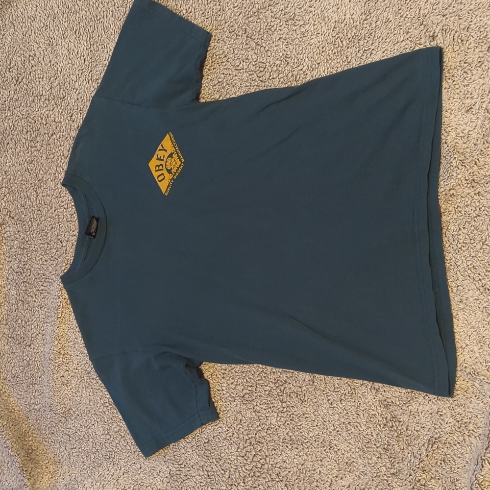 Green and Gold Graphic Tee
